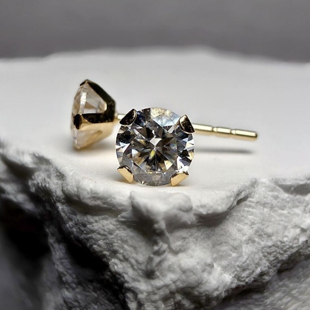 14k Solid Gold 4mm 0.47ctw Moissanite Stud Earrings Silicone Backs w/ GRA